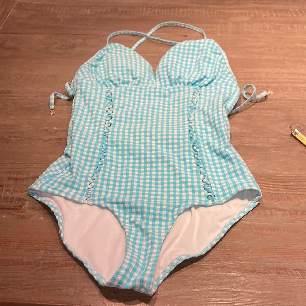 One pc bathing suit